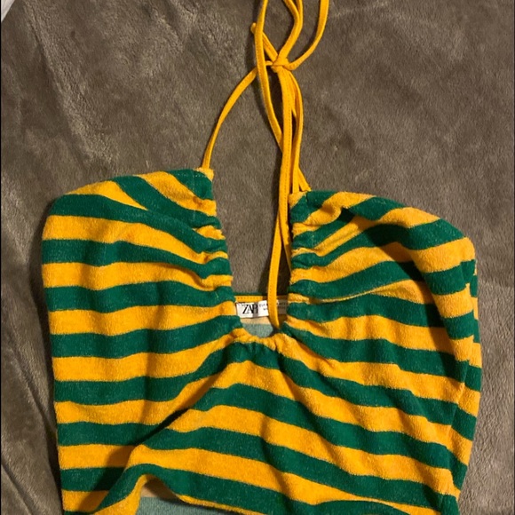 Size s - Picture 1 of 1